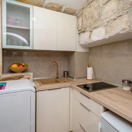 Nunciatta * Korčula